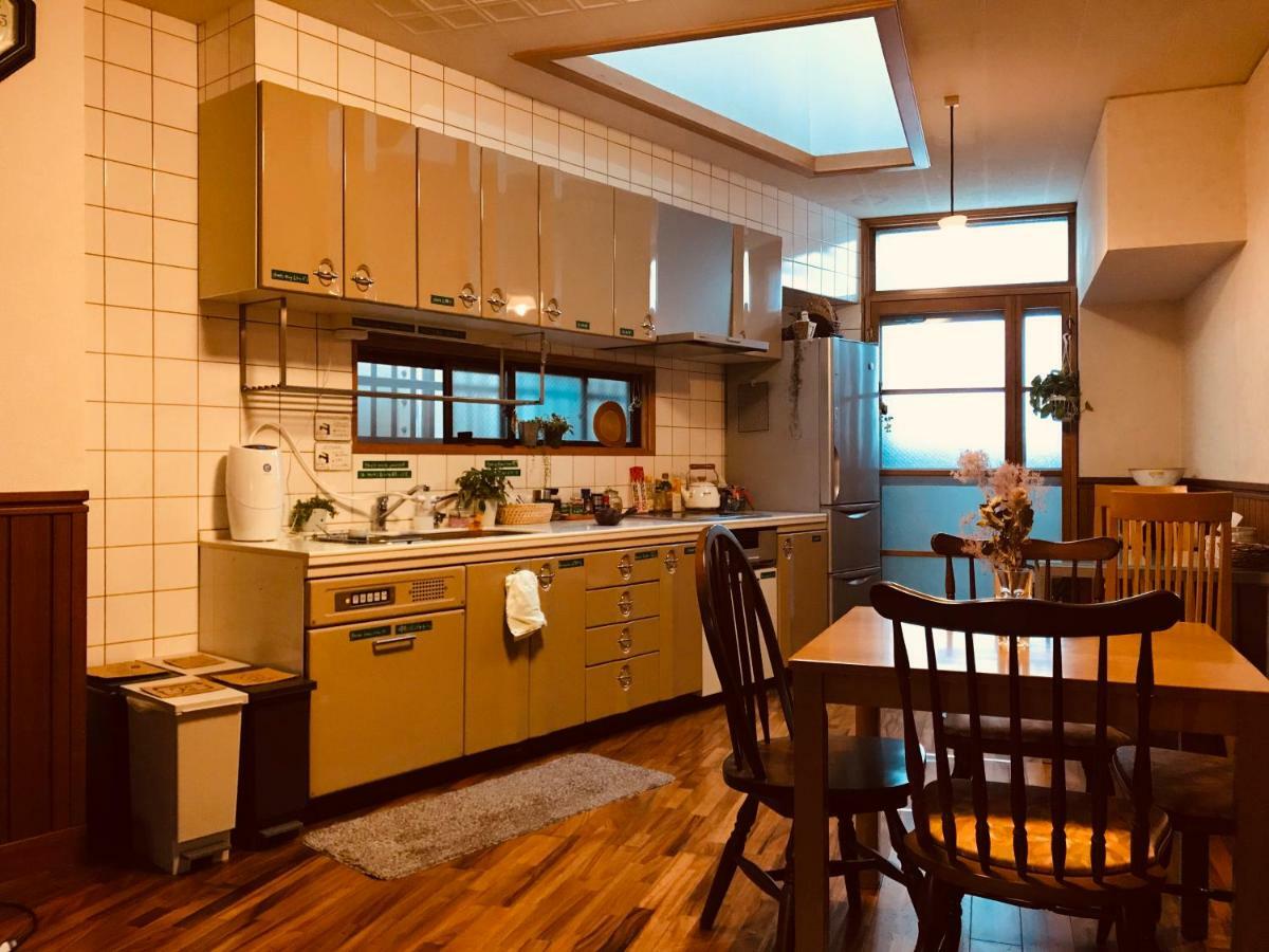 Ropeway St. Guesthouse Matsuyama  Exterior photo